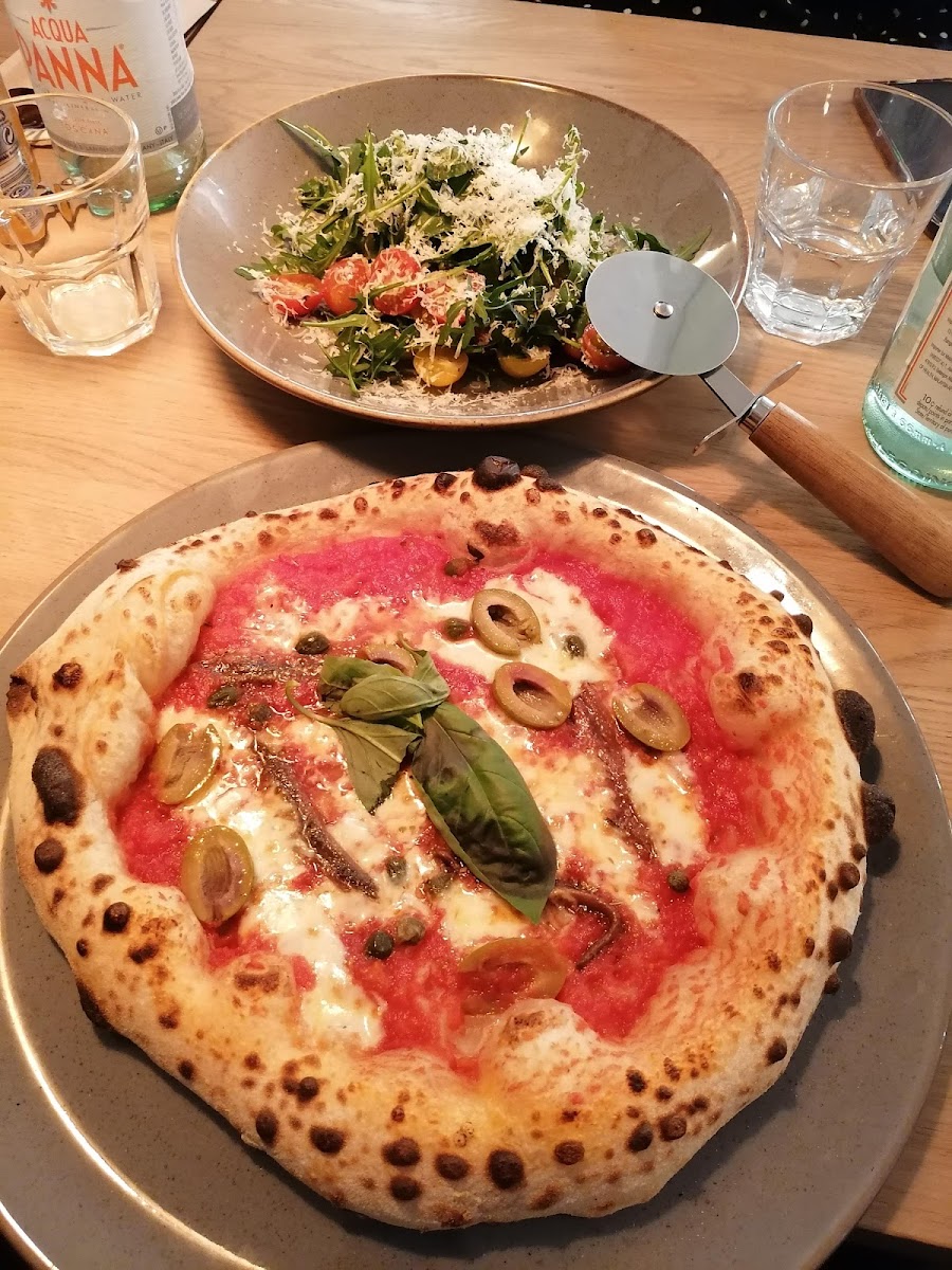 Lucy's Pizzeria-5