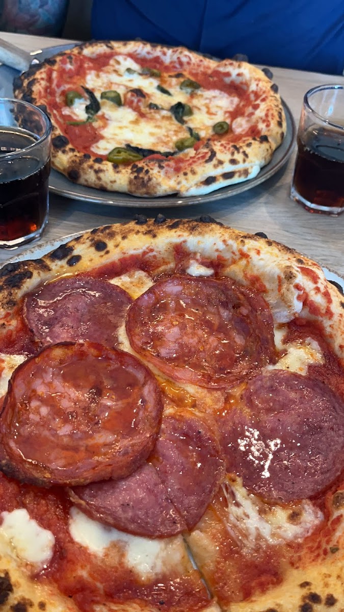 Lucy's Pizzeria-8
